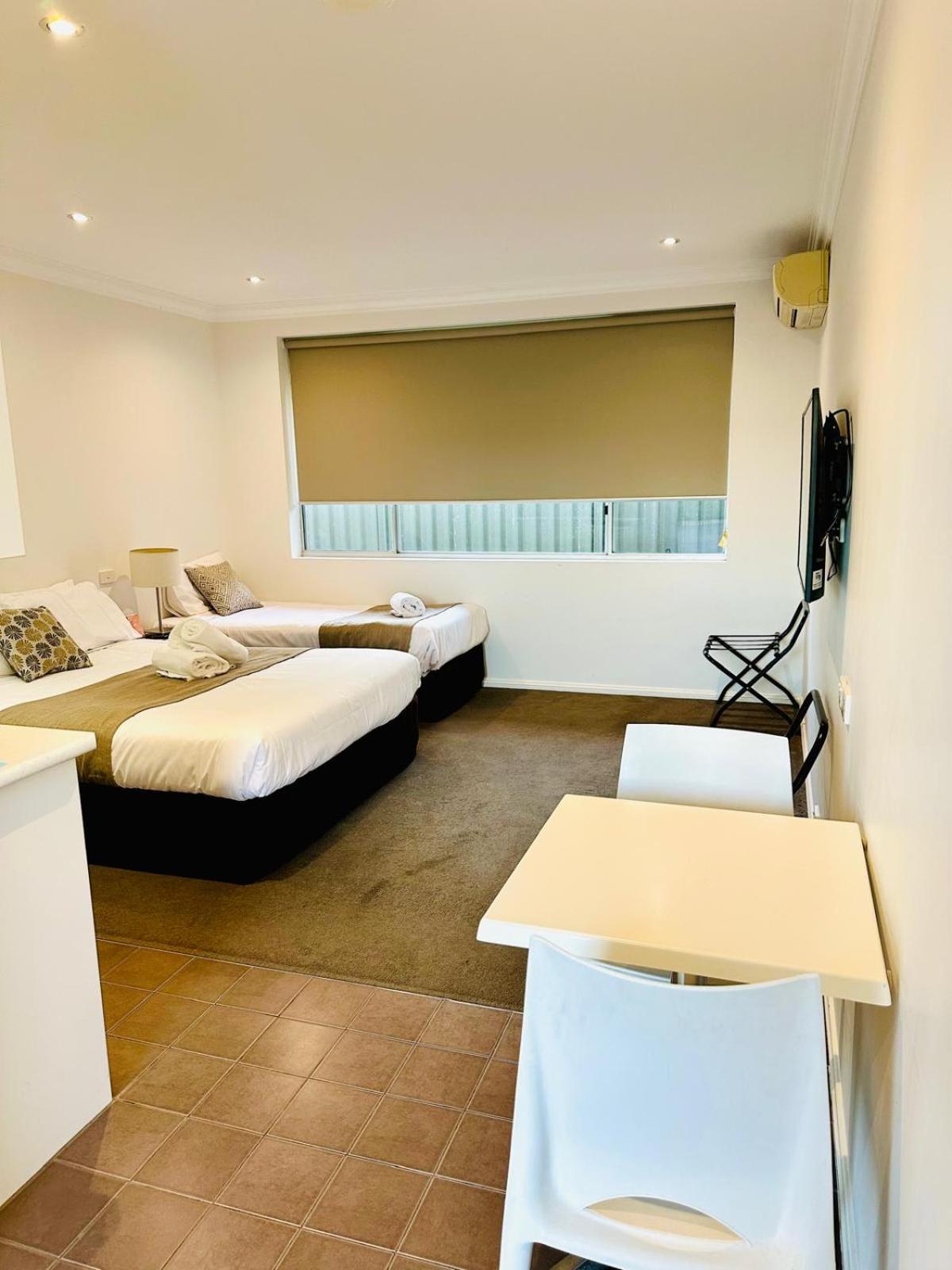 Merivale Motel Tumut Buitenkant foto